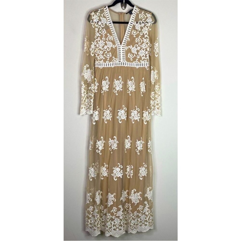 Forever 21 Embroidered Lace Maxi Dress